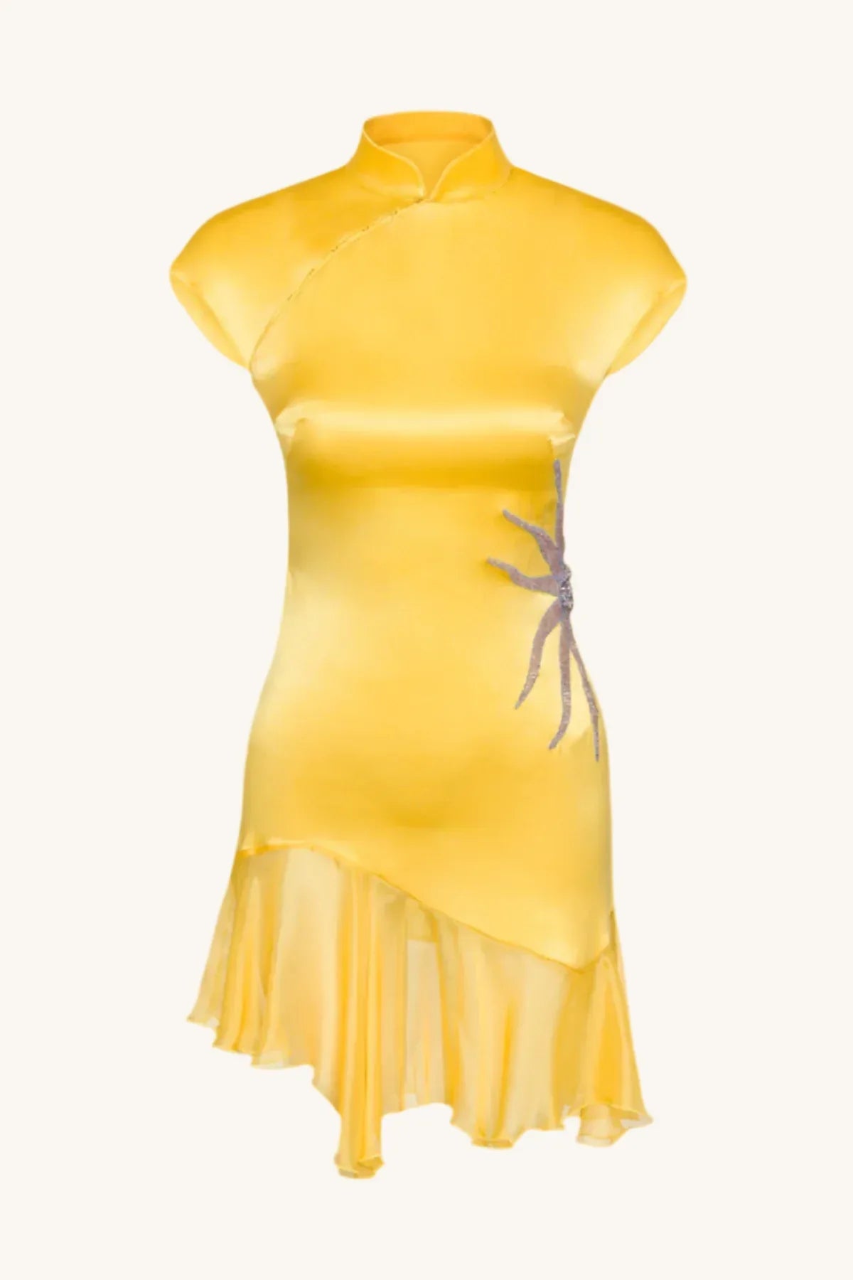 THE SUNDRESS IN YELLOW ikinita THE SUNDRESS IN YELLOW ikinita