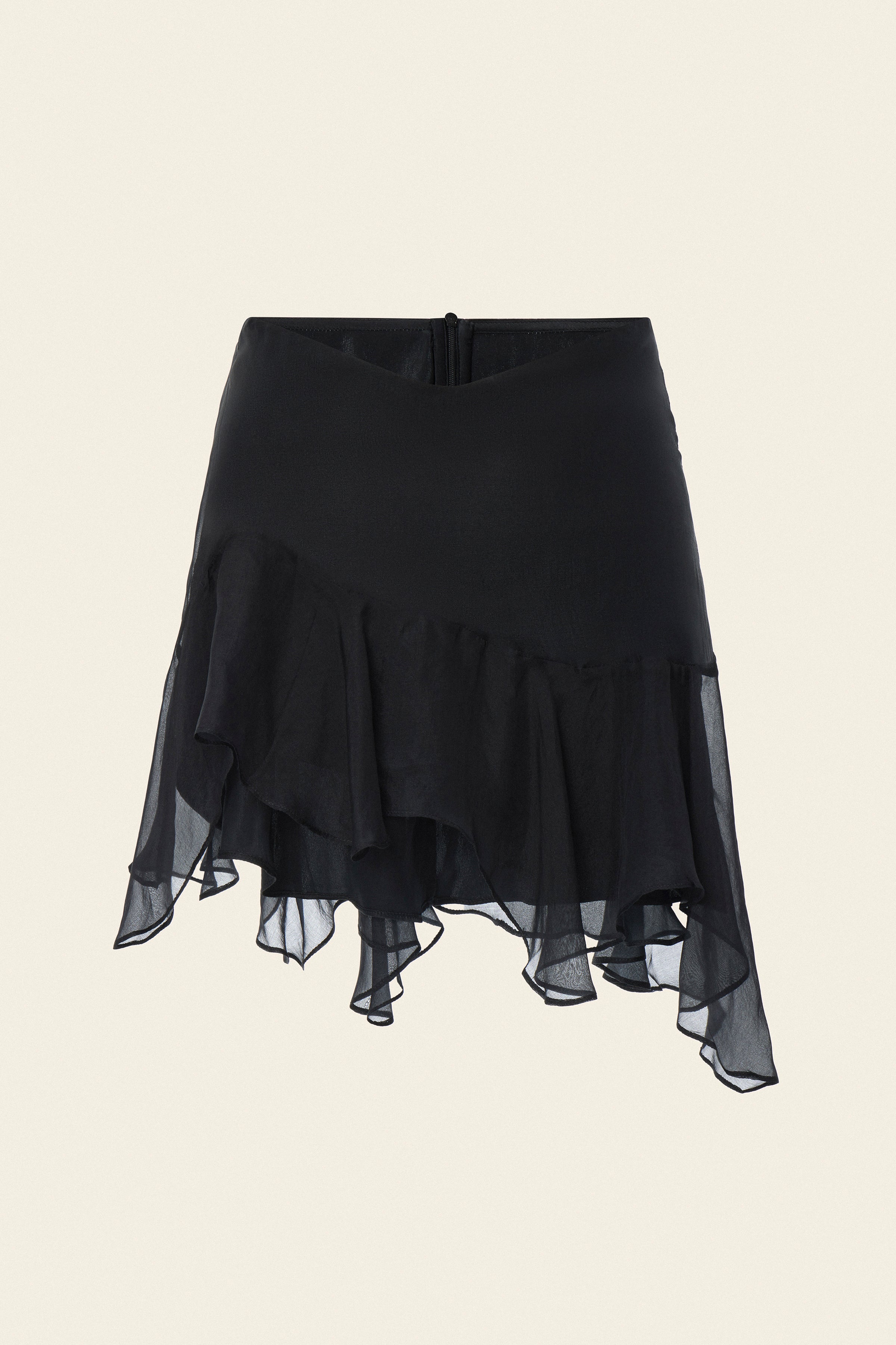 WAVE SKIRT IN BLACK