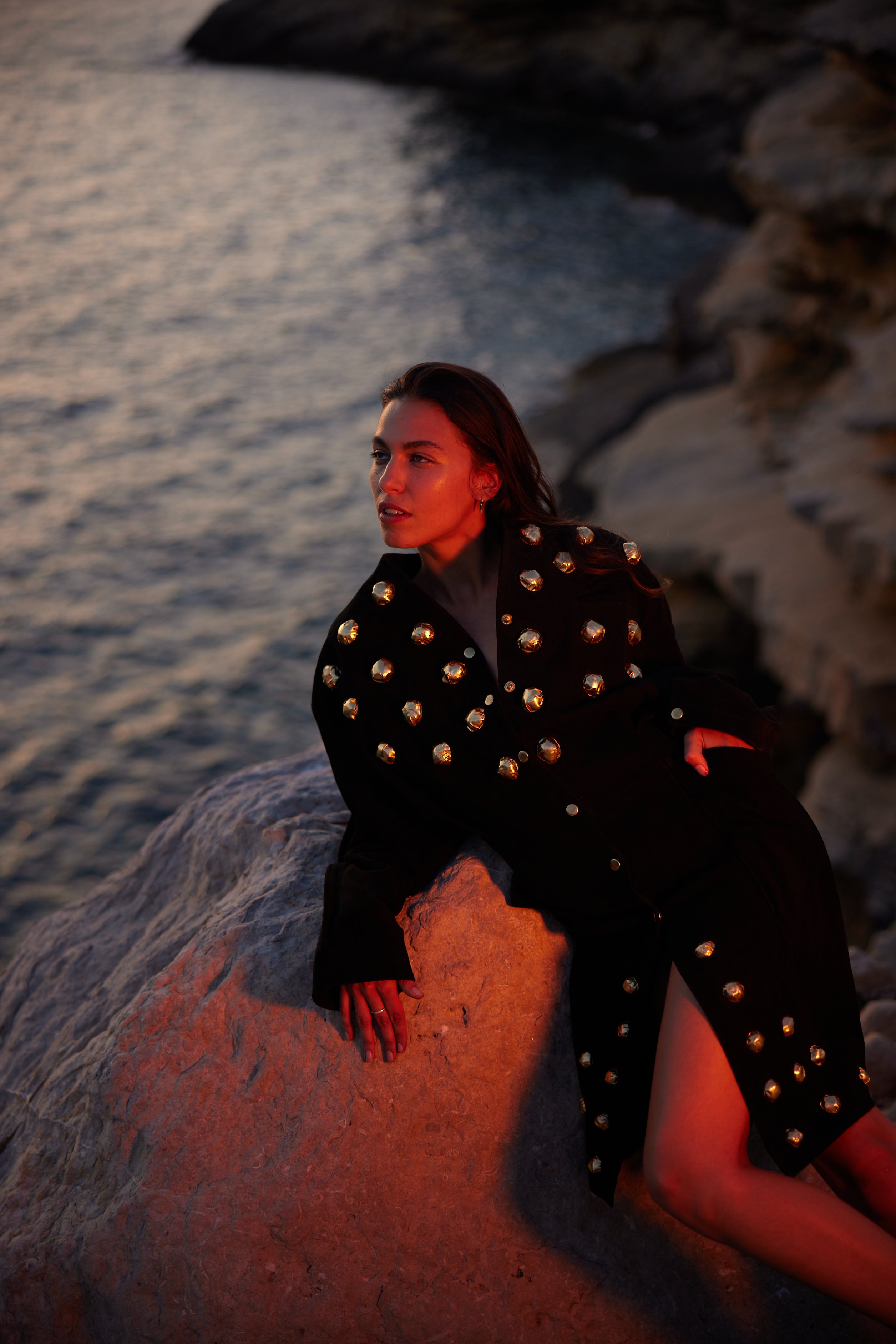 THE GOLDEN PEPITE COAT