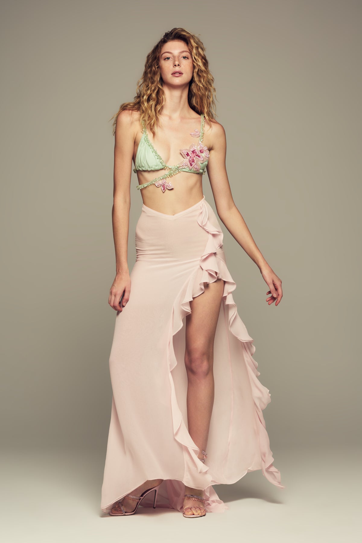 Maxi silk ruffle skirt in pink for special summer occasions like evening and cocktail parties 