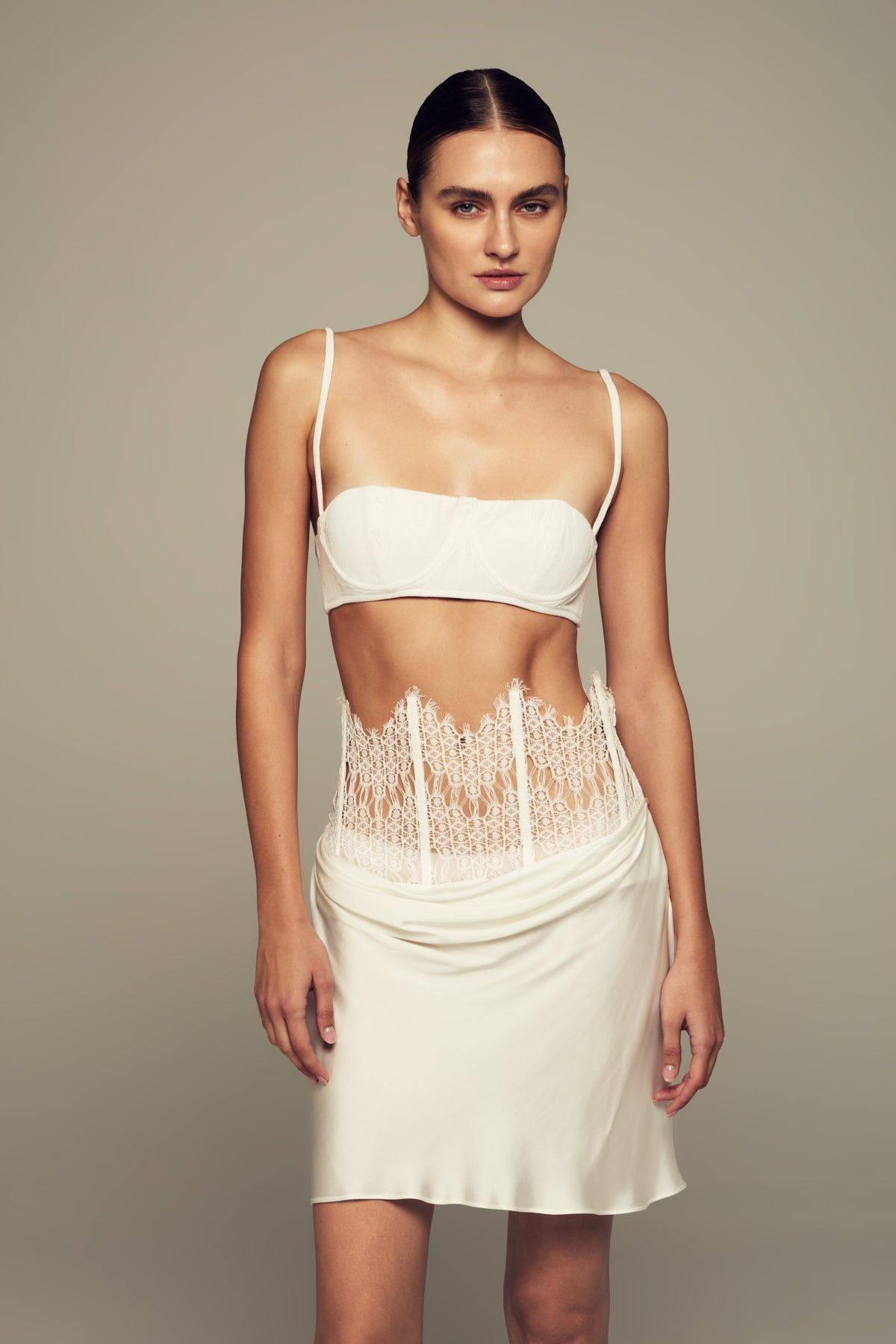ATHENA SKIRT IN WHITE
