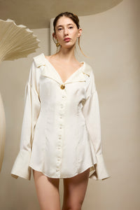 THE SHIRT DRESS IN CREAM