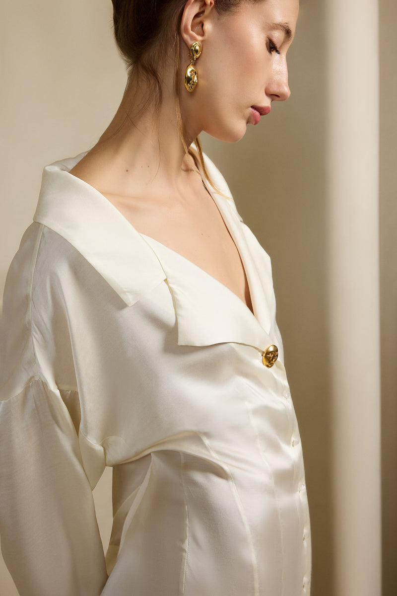 THE SHIRT DRESS IN CREAM