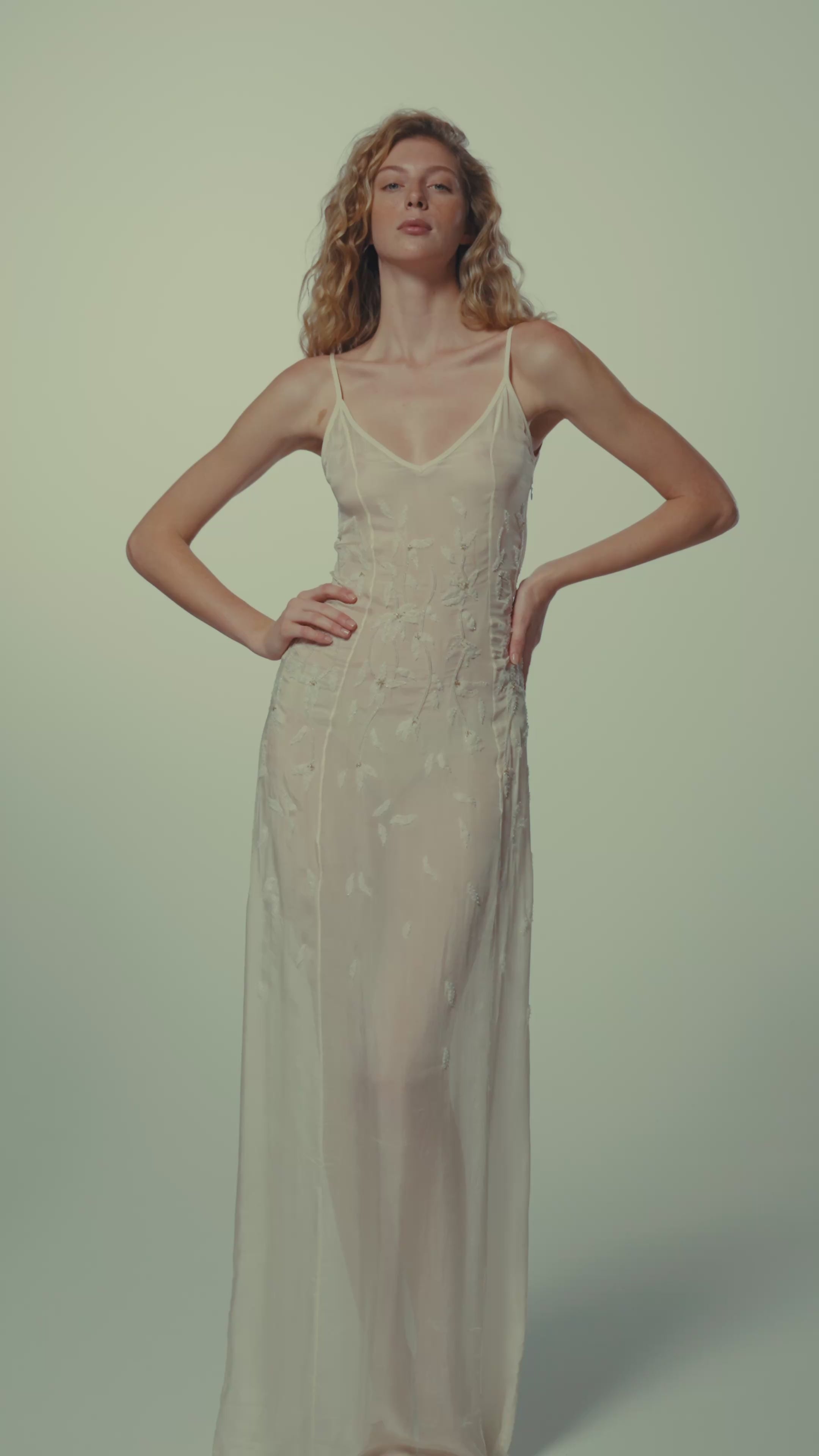 FLORA DRESS